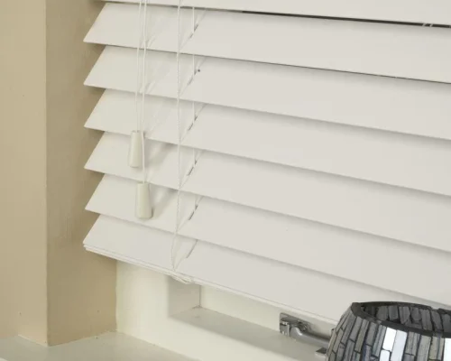 50mm-essence-fauxwood-venetian-blind-with-25mm-herringbone-tape-true-white-no-tape